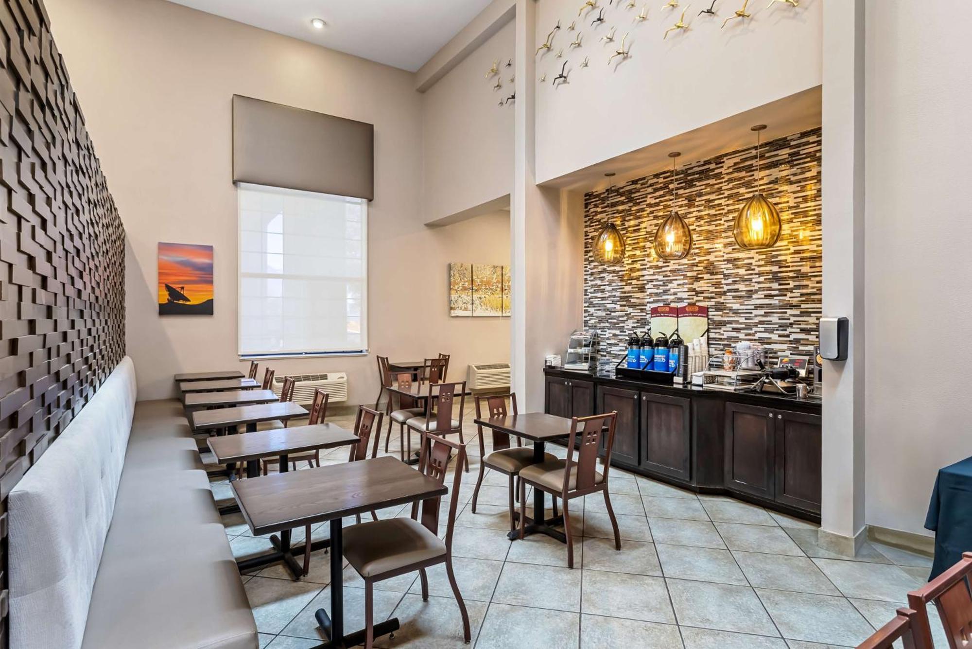 Best Western Socorro Hotel & Suites Екстериор снимка