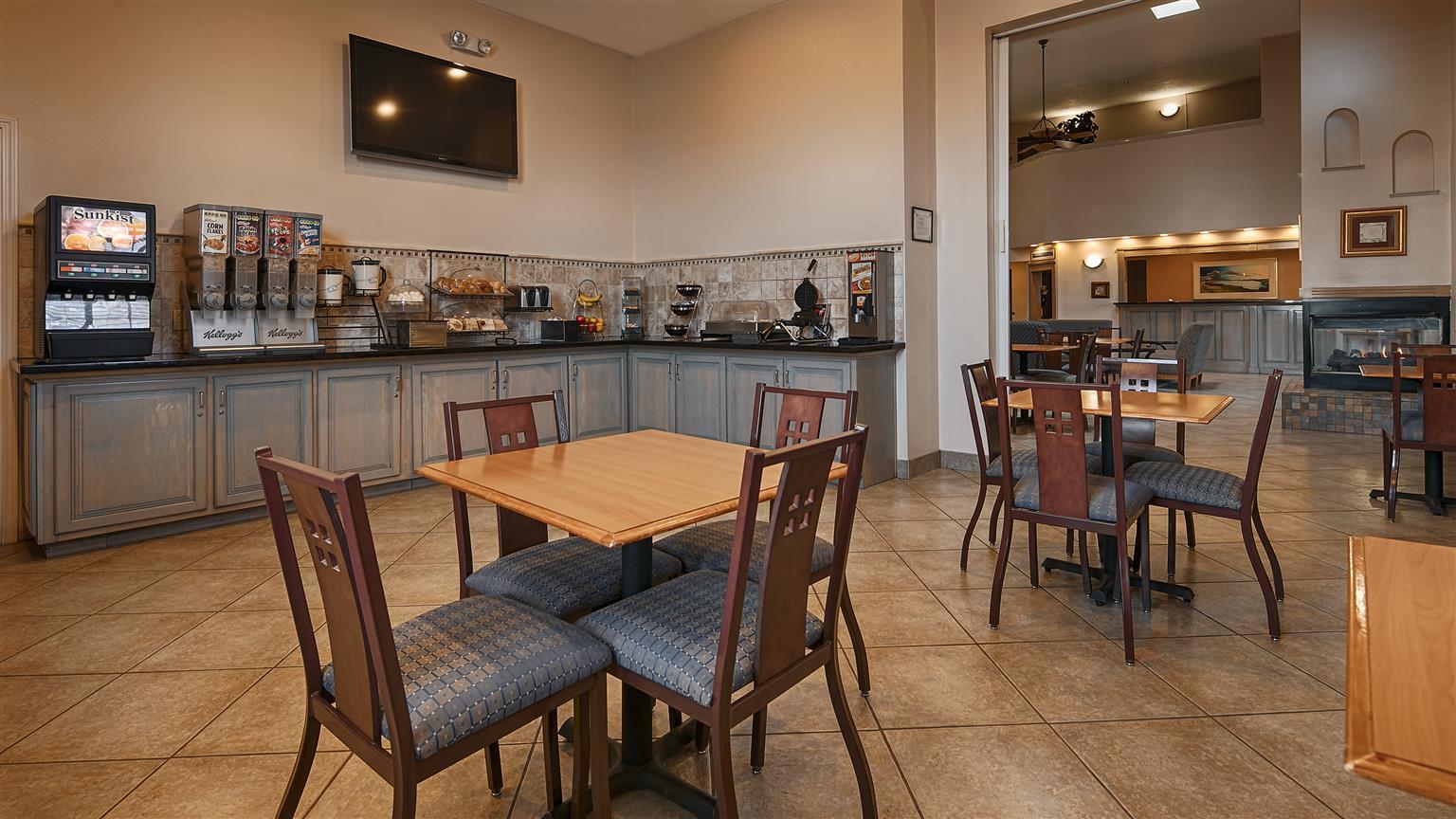 Best Western Socorro Hotel & Suites Екстериор снимка