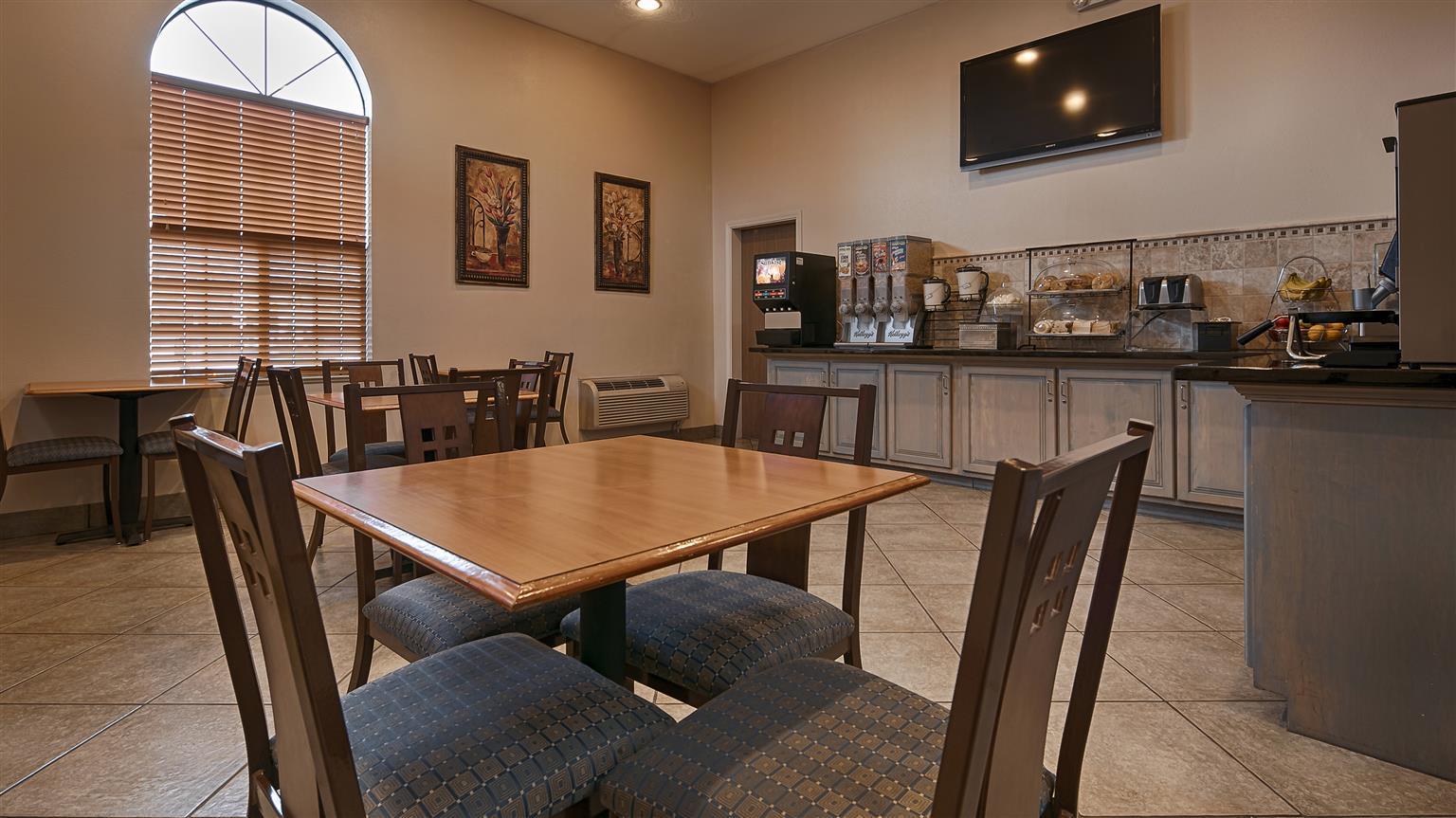 Best Western Socorro Hotel & Suites Екстериор снимка