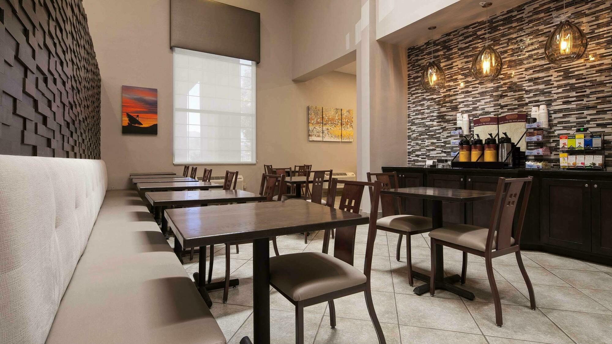 Best Western Socorro Hotel & Suites Екстериор снимка